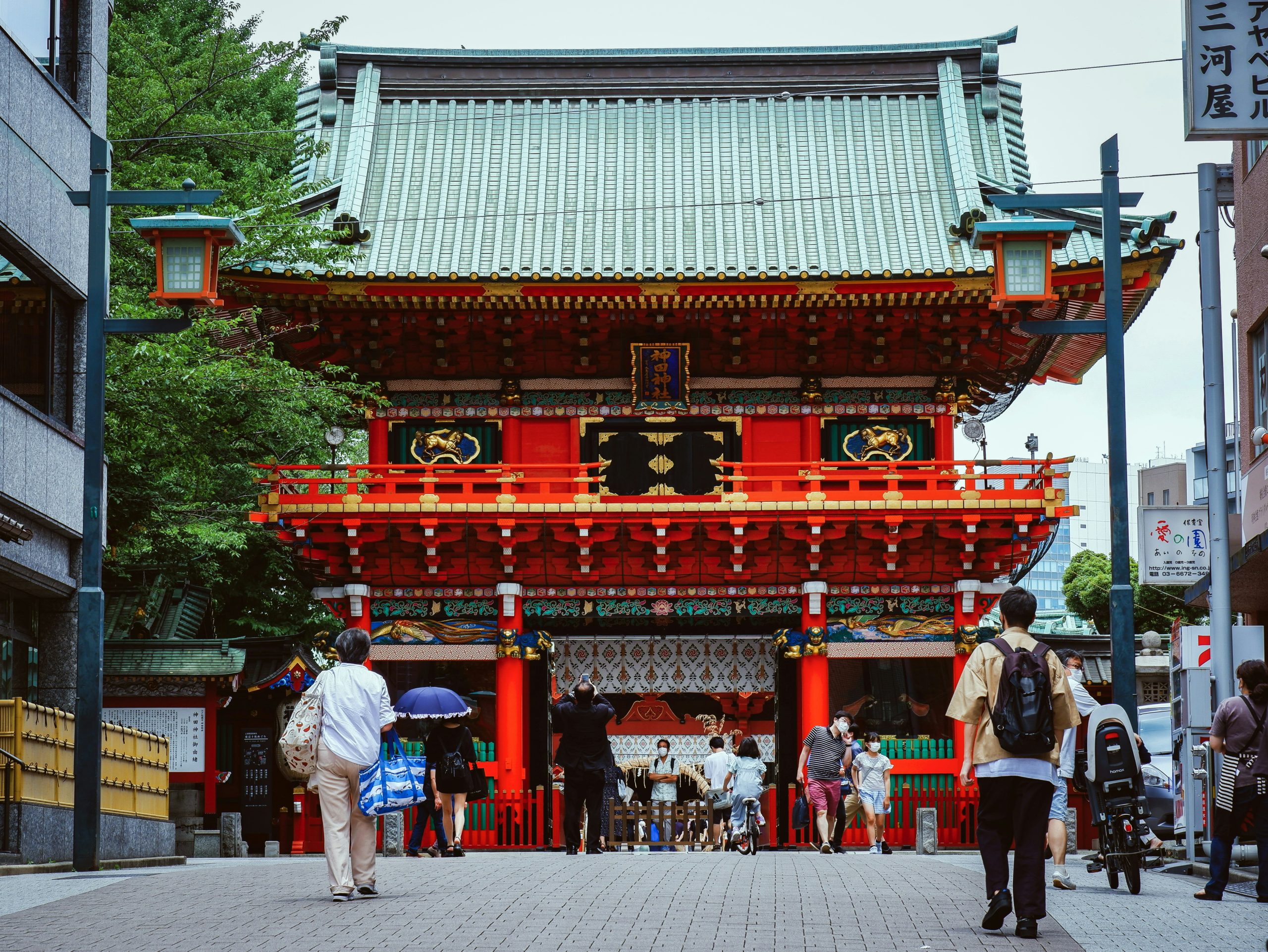 Tokyo’s Hidden Corners: Finding Old Edo’s Whispers in Yushima and Kanda